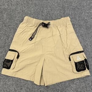 Nike ACG Shorts Youth XL Beige Cargo 6 In Inseam Trail Hiking Mesh Pockets